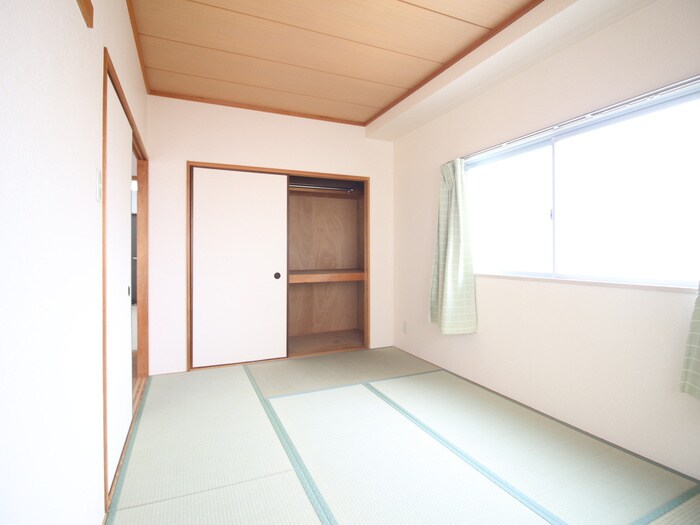 物件内観写真22　(居室)