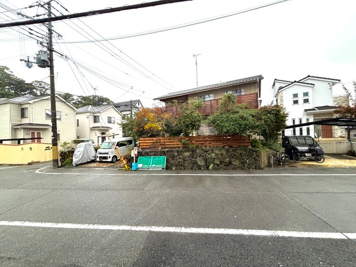 物件内観写真16　(室内からの展望)