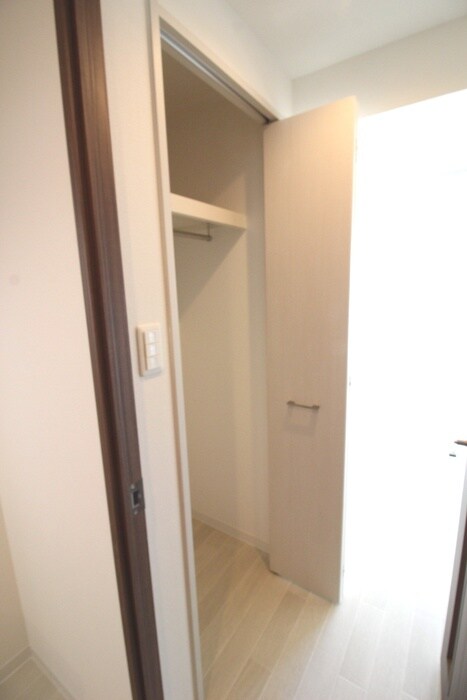物件内観写真13　(収納)