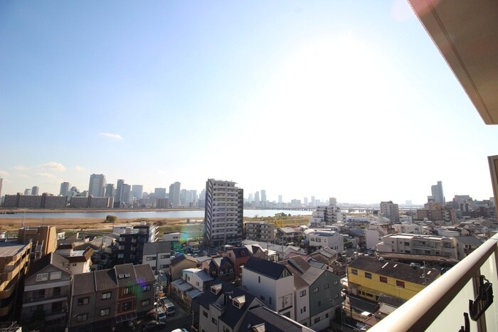 物件内観写真22　(室内からの展望)