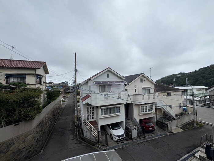 物件内観写真18　(室内からの展望)