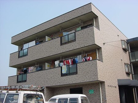 セントラルハイツ島泉外観写真