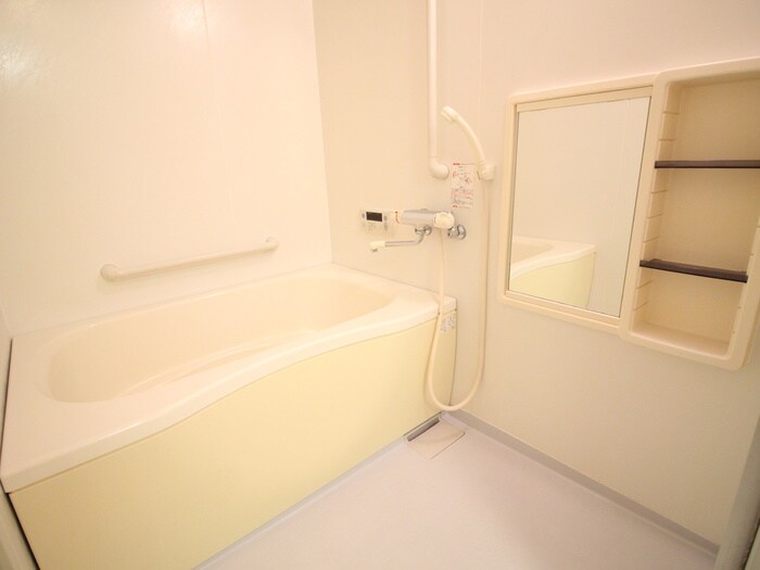 物件内観写真8　(バス／シャワールーム等)