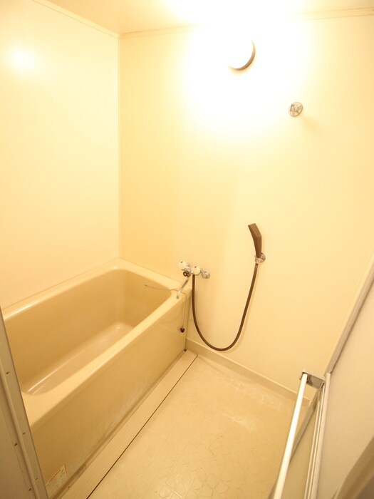 物件内観写真13　(バス／シャワールーム等)
