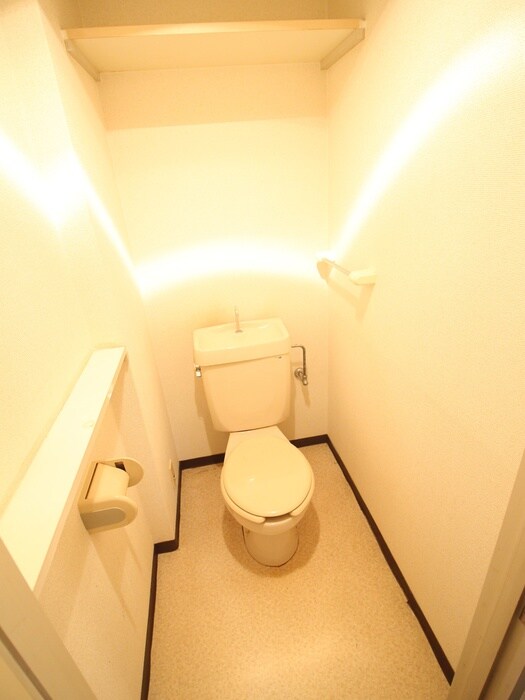 物件内観写真16　(トイレ)