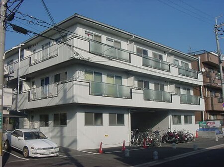 プレアール高槻春日外観写真