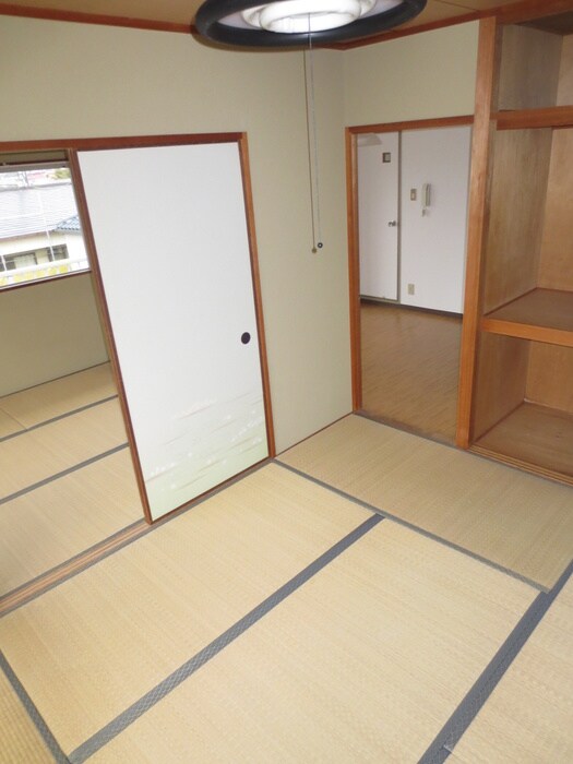 物件内観写真6　(居室)