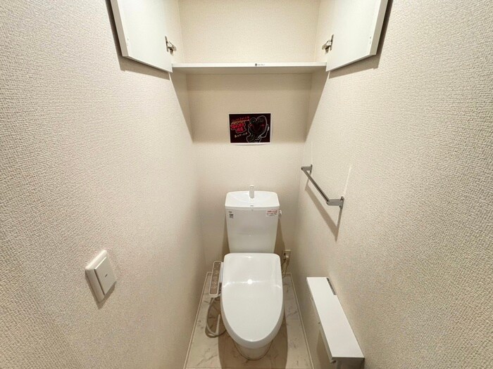 物件内観写真12　(トイレ)