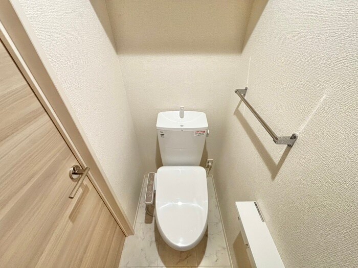 物件内観写真12　(トイレ)