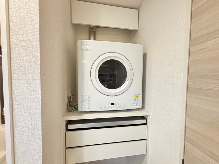 物件内観写真16　(内観写真)