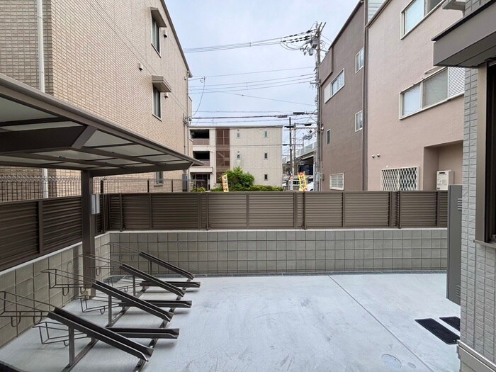 物件内観写真22　(室内からの展望)