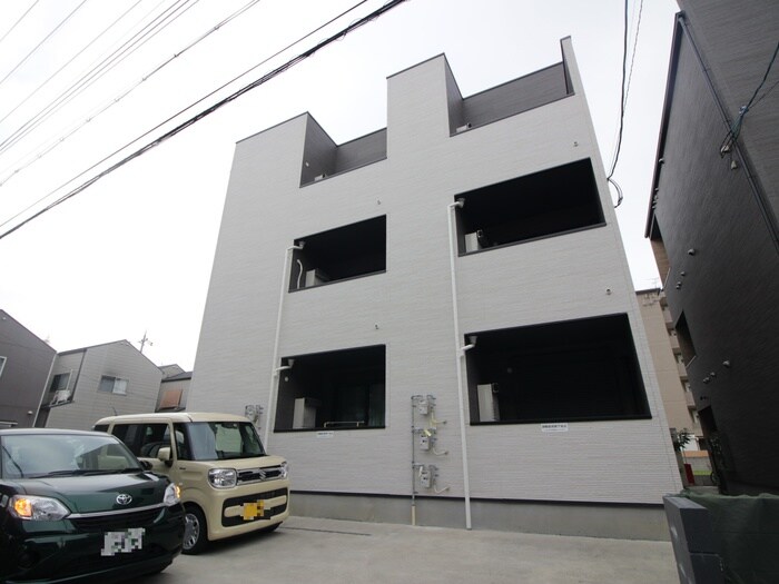 物件外観写真1　(外観写真)