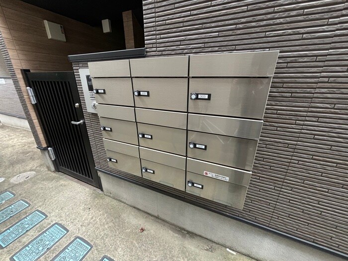 物件外観写真4　(建物設備)