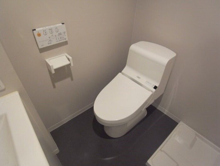 物件内観写真10　(トイレ)