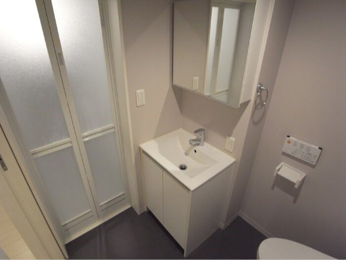 物件内観写真14　(洗面)