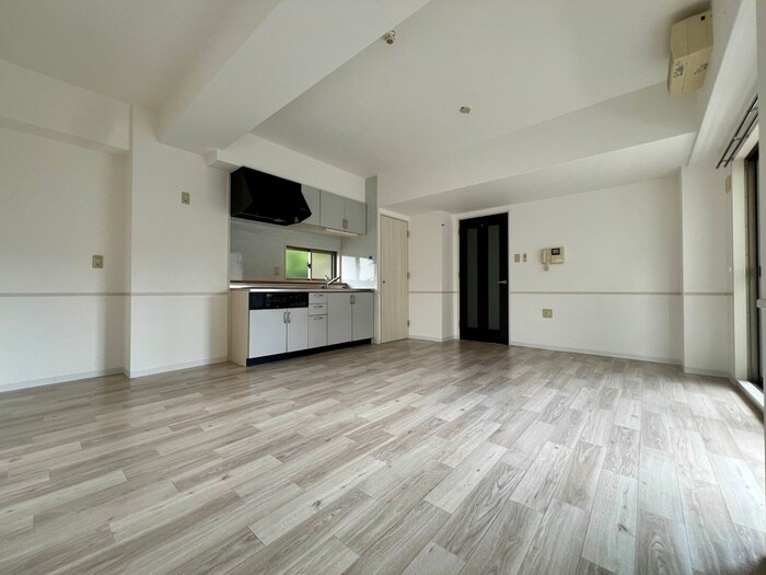 物件内観写真13　(居室)