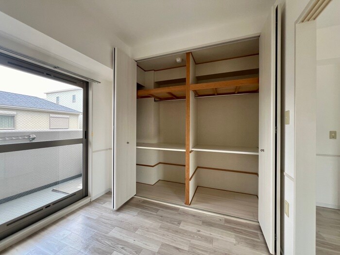 物件内観写真14　(収納)