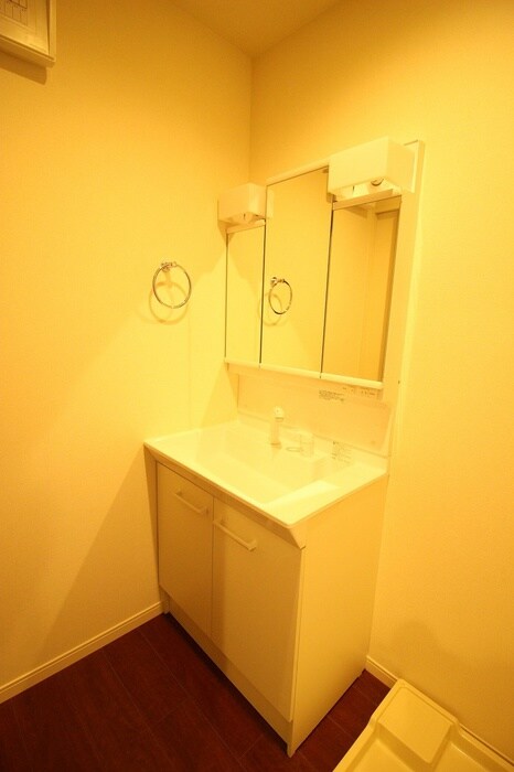 物件内観写真9　(洗面)