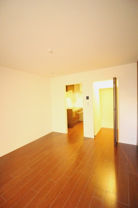 物件内観写真13　(居室)