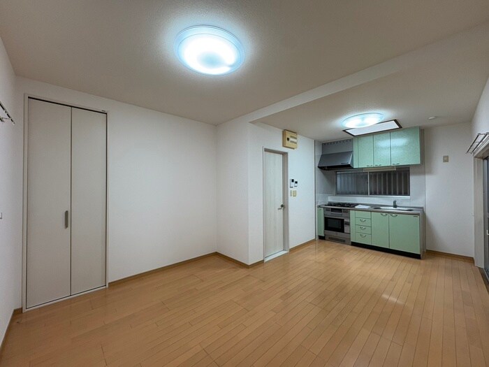 物件内観写真7　(居室)