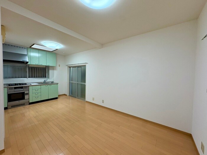 物件内観写真10　(居室)