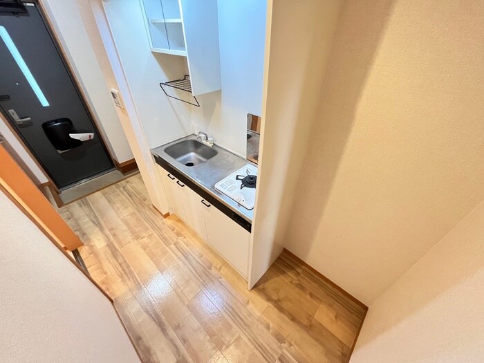 物件内観写真8　(廊下)