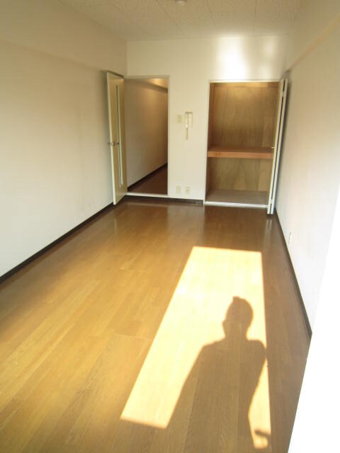 物件内観写真12　(居室)