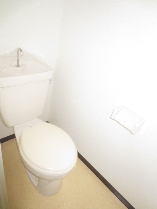 物件内観写真12　(トイレ)