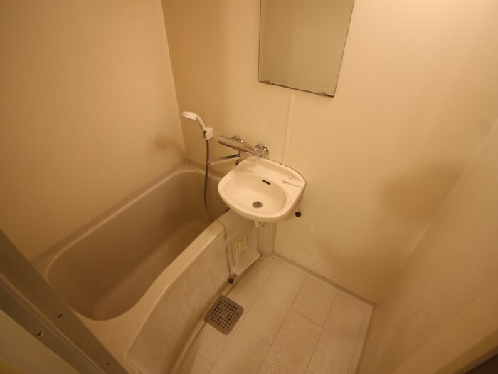 物件内観写真13　(バス／シャワールーム等)