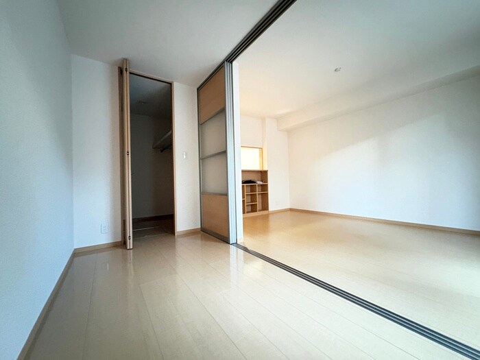 物件内観写真16　(居室)