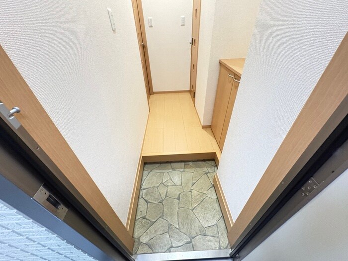 物件内観写真20　(玄関)