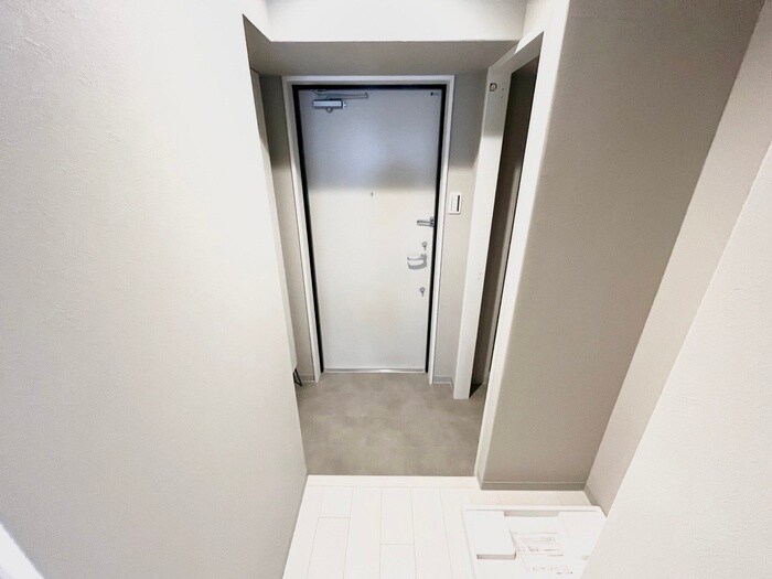 物件内観写真17　(玄関)