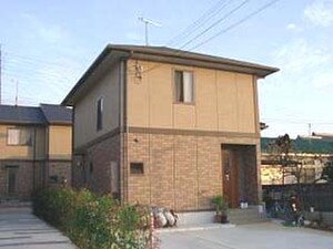 プラシードアレイＧ棟外観写真