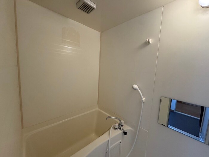 物件内観写真12　(バス／シャワールーム等)