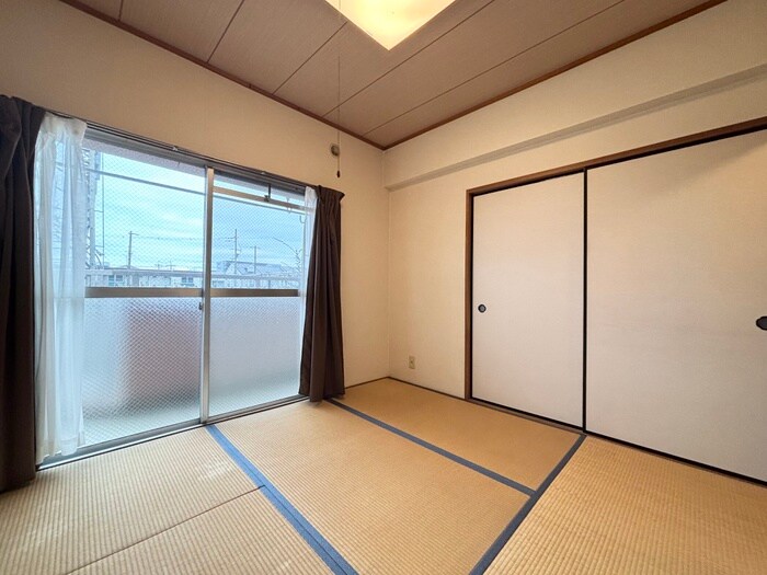 物件内観写真9　(居室)