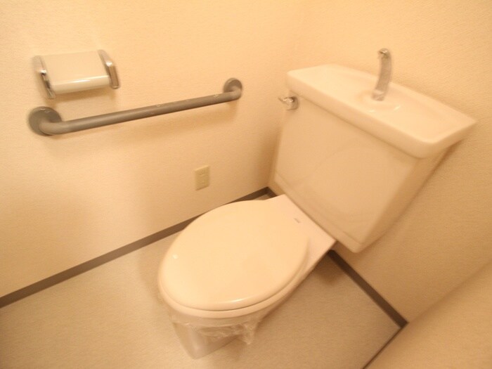 物件内観写真10　(トイレ)