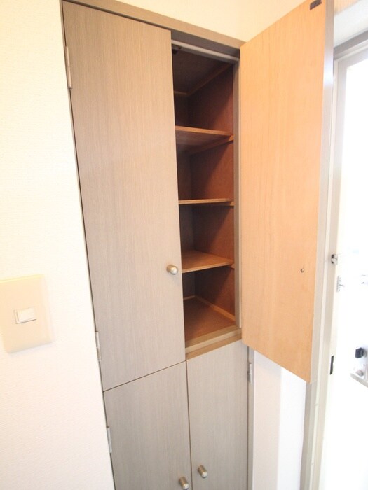 物件内観写真14　(靴箱)