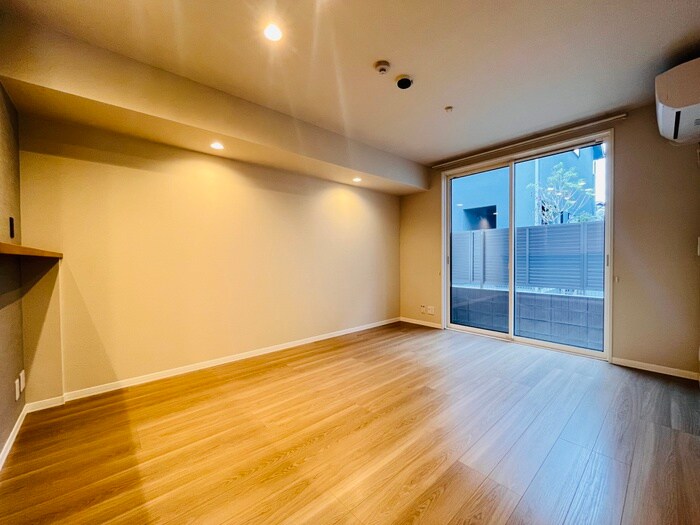 物件内観写真21　(居室)