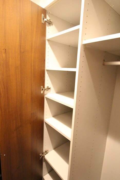 物件内観写真12　(玄関)