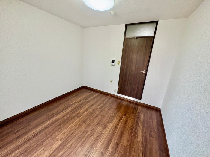 物件内観写真22　(居室)