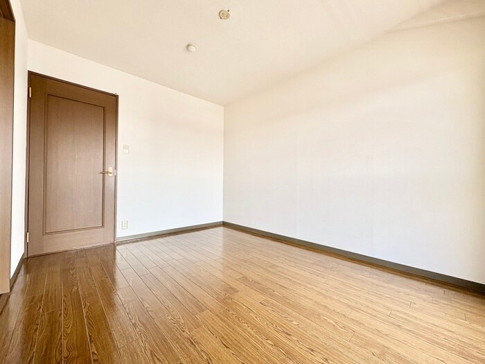 物件内観写真12　(居室)