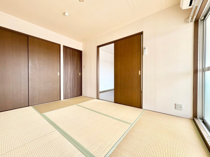 物件内観写真14　(居室)