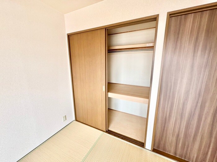 物件内観写真15　(収納)