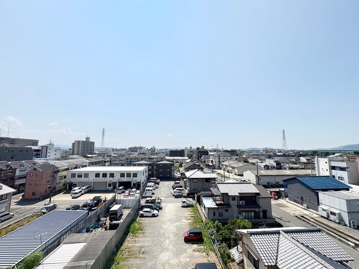 物件内観写真22　(室内からの展望)