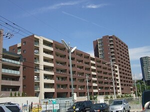 ﾌｫﾚｽﾄﾊﾟ-ｸ豊中上野坂(401)外観写真
