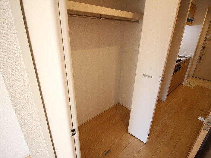 物件内観写真13　(洗面)