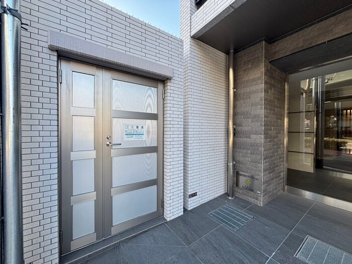 物件外観写真4　(建物設備)