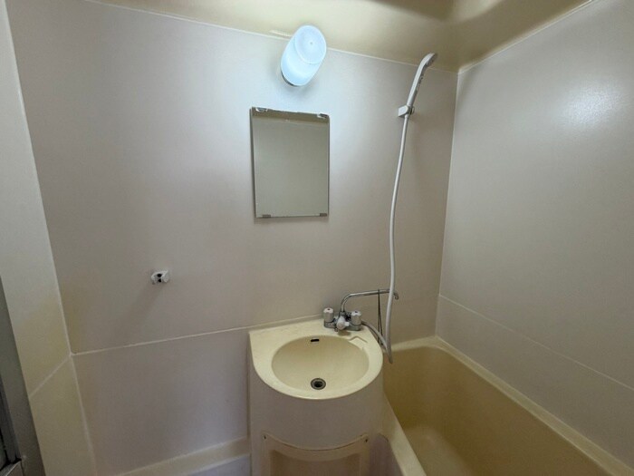 物件内観写真9　(洗面)
