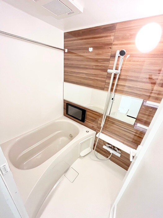 物件内観写真13　(バス／シャワールーム等)