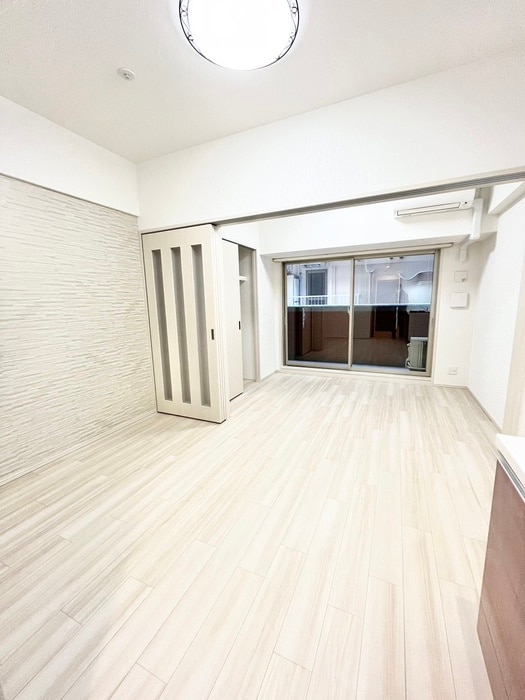 物件内観写真21　(居室)